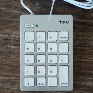 iHome 20 Button Keypad for Mac & PC USB Connectivity Compact Design Plug n Play